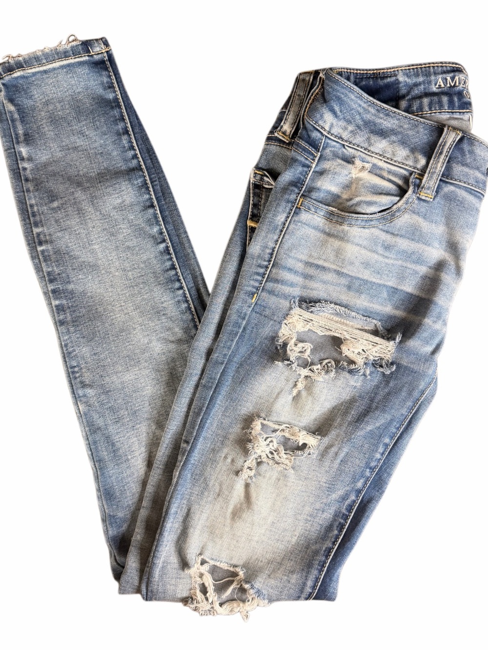 American Eagle Outfitters Light Blue Distressed Skinny Jeans Size 0 Jegging